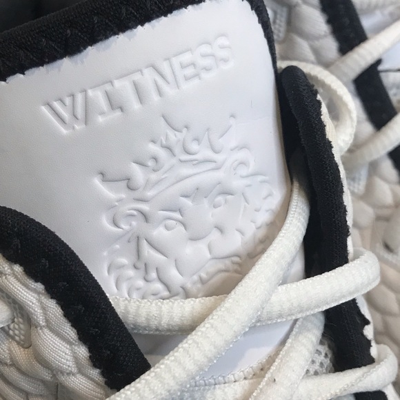 Lebron Witness III Nike B&W black/white Men's Sz 11 - Picture 15 of 16